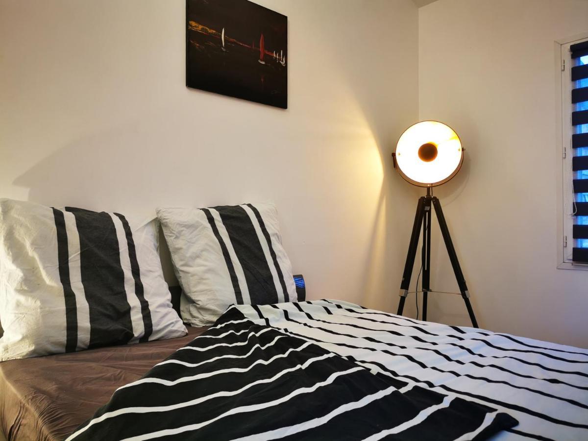 Apartamento A La Belle Vie Saint-Émilion Exterior foto